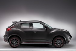 nissan_juke_nismo_batman_2012_03.jpg